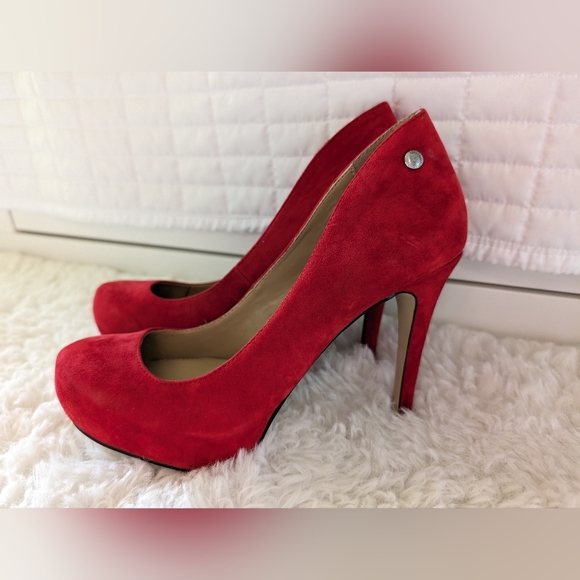 Women's Platform Heel - Picture 3 of 4